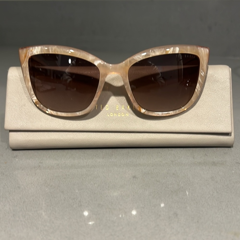 Ted Baker Sunglasses (Like New, Case Included)